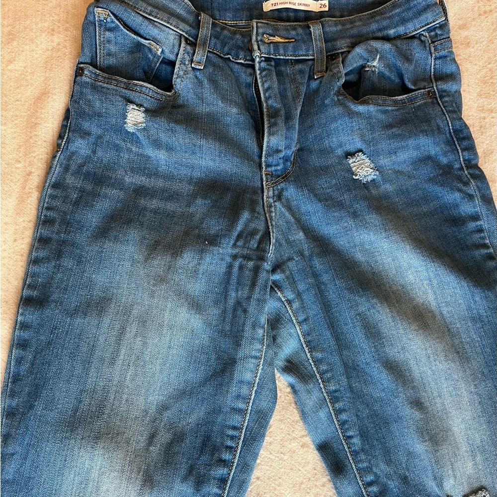Levi's High Rise Blue Jeans for Women